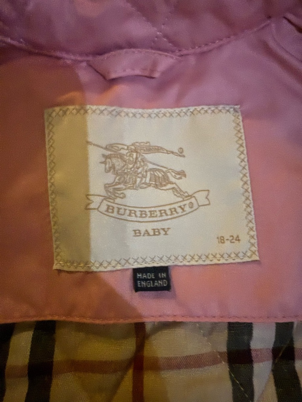 Burberry Girls Quilted Pink barn Jacket with Signature Plaid Lining - Picture 4 of 5